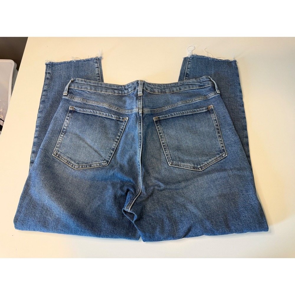 Old Navy O.G. Straight High Rise Jeans Medium Wash Raw Hem Womens 16 - Picture 3 of 5